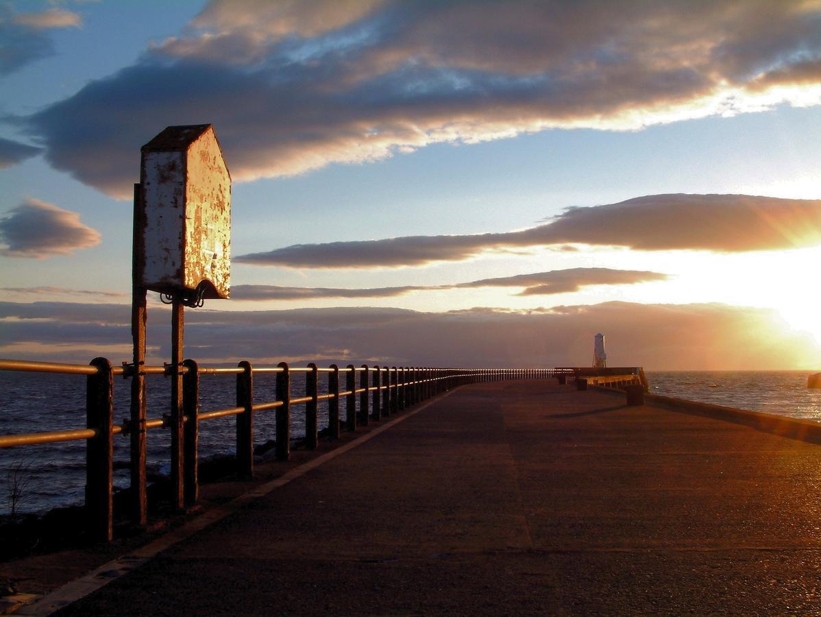 Harbour House - Donnini Apartments Ayr Luaran gambar