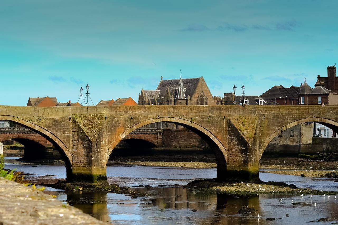 Harbour House - Donnini Apartments Ayr Luaran gambar